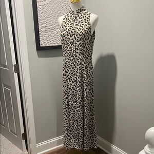 Leopard Print Sleeveless Maxi Dress